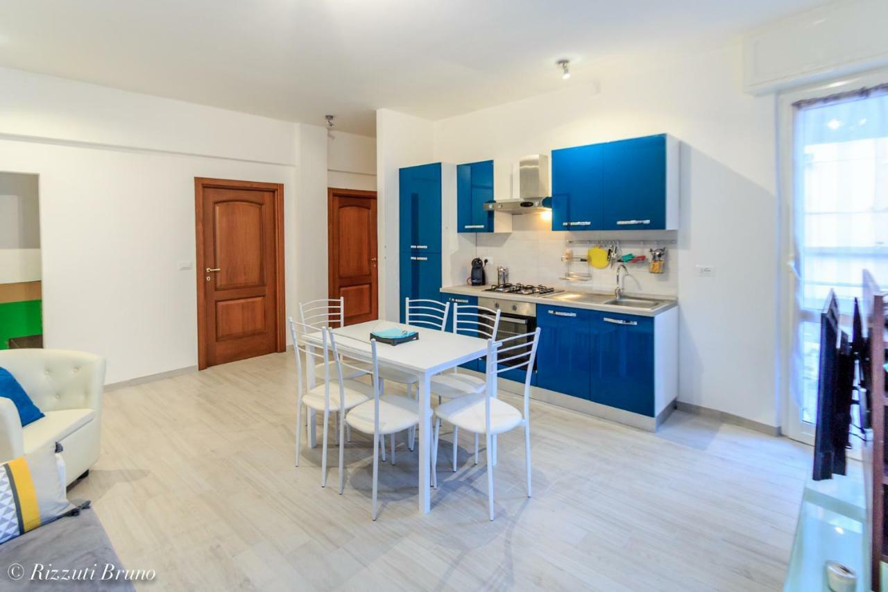 Appartamento Ristrutturato A Nuovo !!! Вараце Екстериор снимка